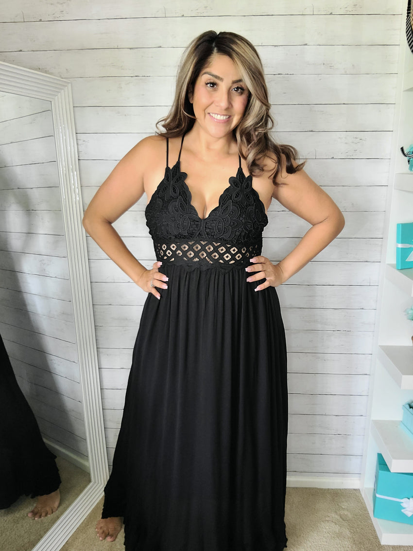 Black Dual Strap Lace Maxi Dress