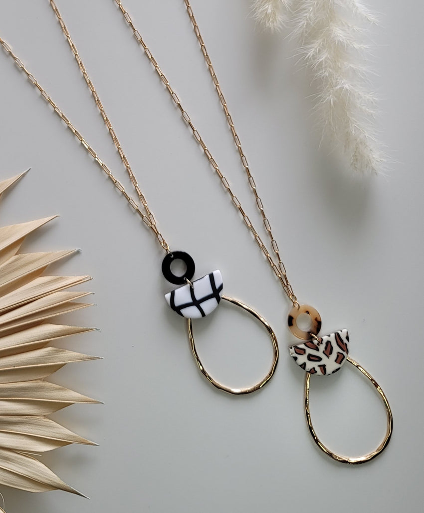 Pattern Pendant Drops Necklace