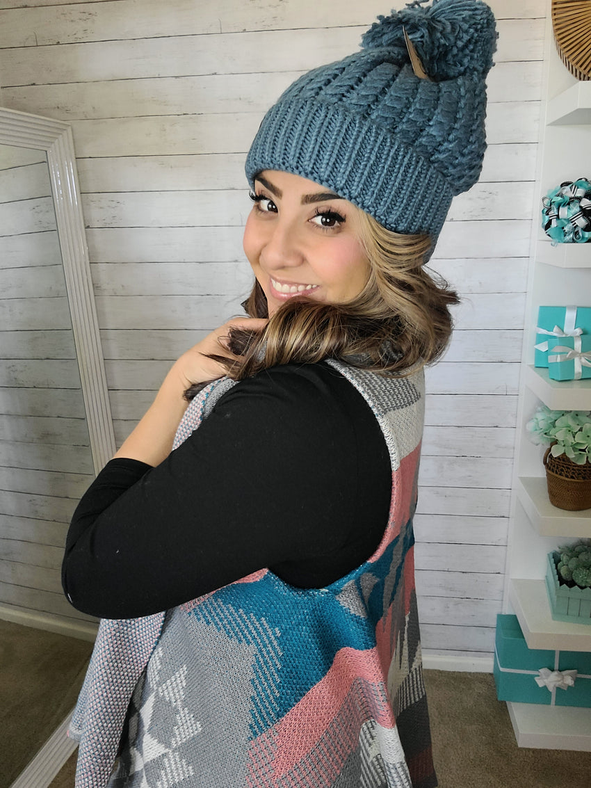 Anniversary Cable Knit Vest 2